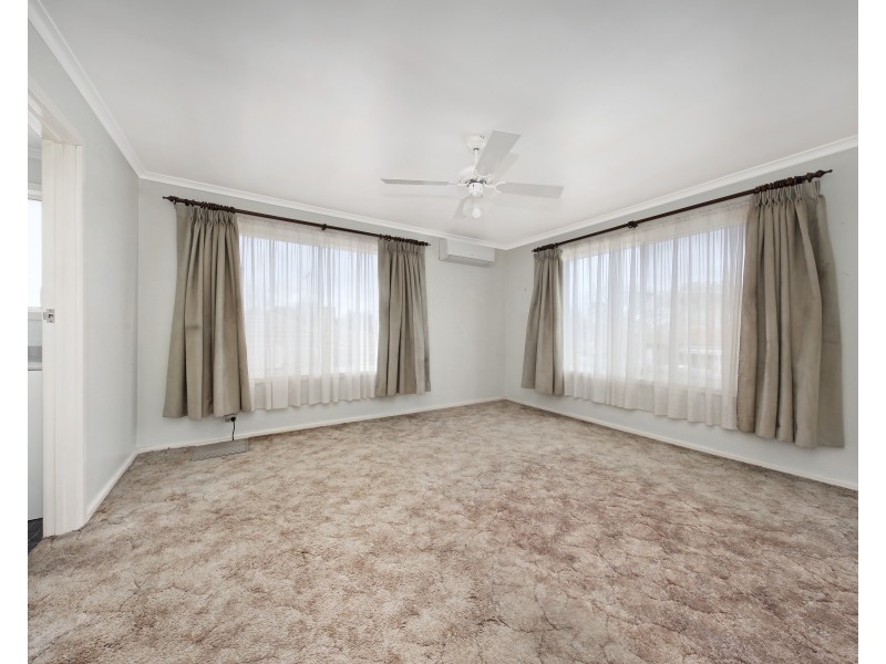 33 Parkmore Road, Bentleigh East VIC 3165