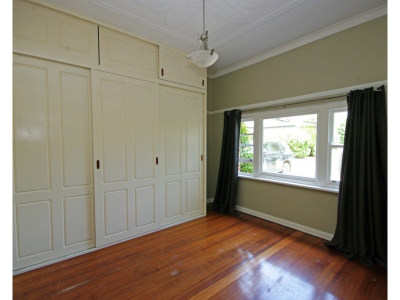 2 Miles Street, Bentleigh VIC 3204