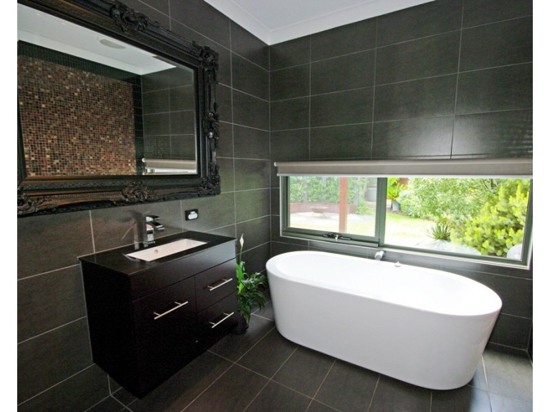 2 Miles Street, Bentleigh VIC 3204