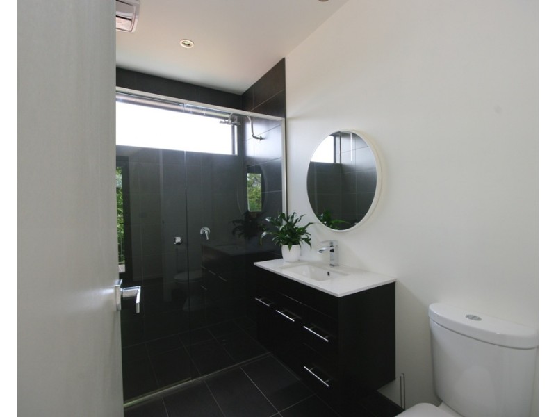 2 Miles Street, Bentleigh VIC 3204