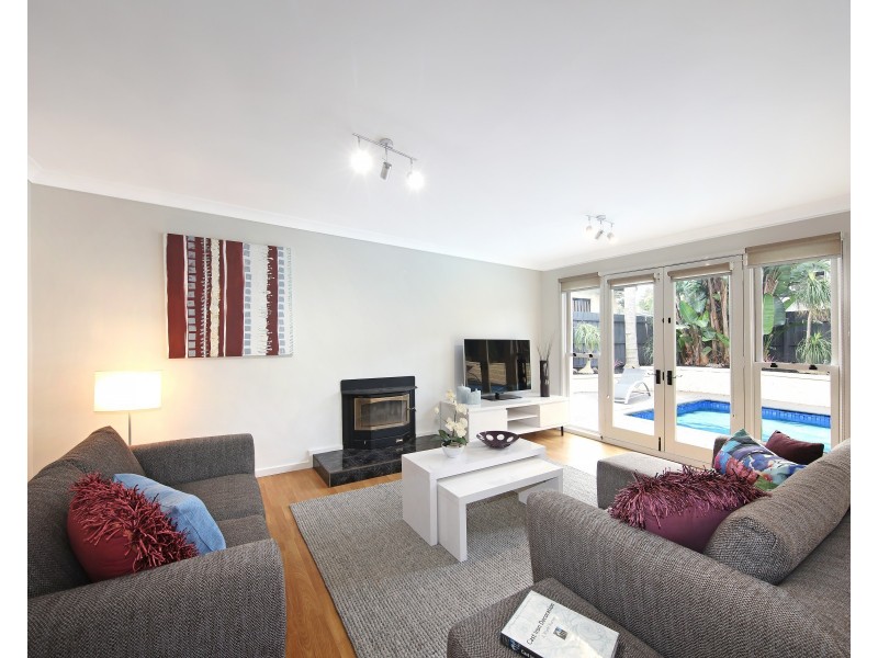 23 Elliott Crescent, Dingley Village VIC 3172