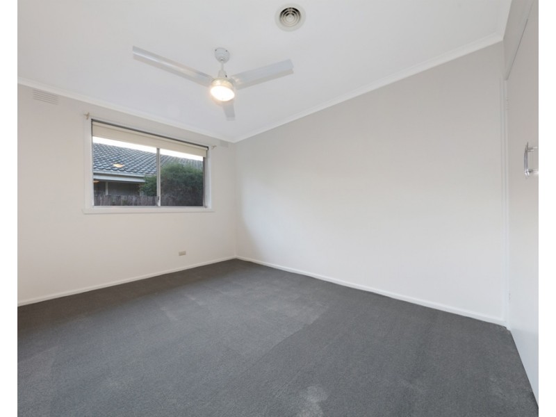 4/16 Blenheim Street, Bentleigh East VIC 3165