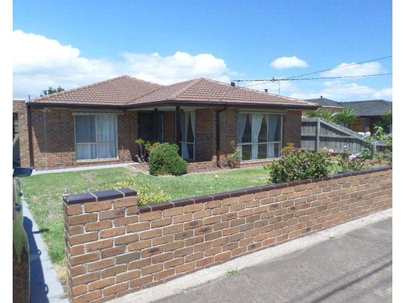 23 Chapel Road, Keysborough VIC 3173