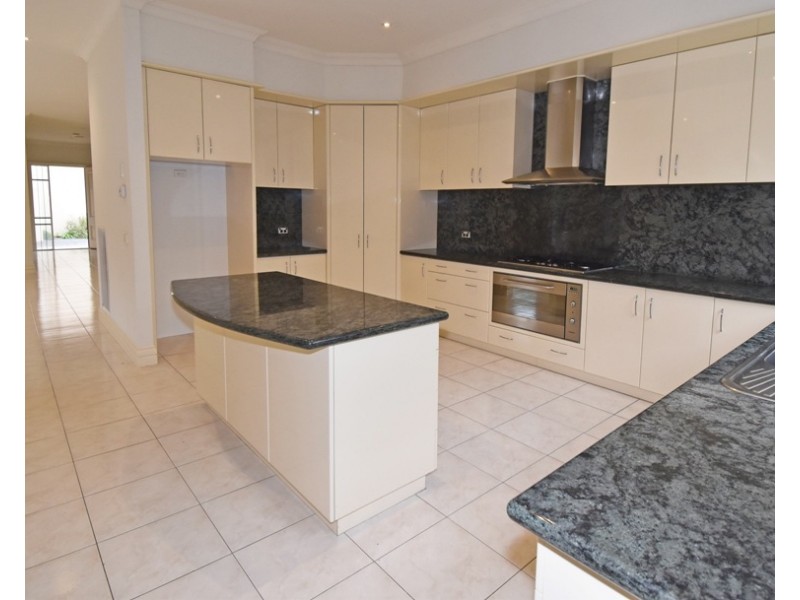 17 New Street, Brighton VIC 3186