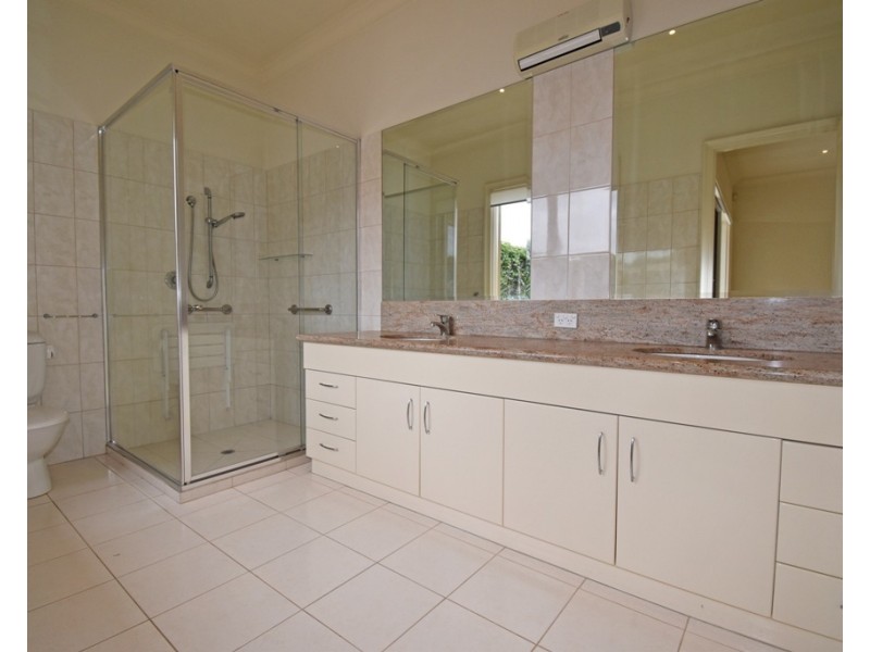 17 New Street, Brighton VIC 3186