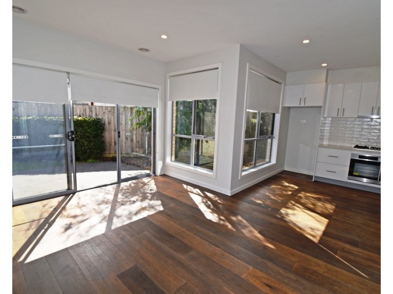 2/37 Magnolia Avenue, Bentleigh East VIC 3165