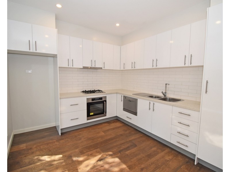 2/37 Magnolia Avenue, Bentleigh East VIC 3165