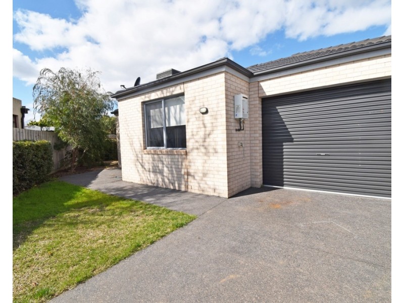2/37 Magnolia Avenue, Bentleigh East VIC 3165