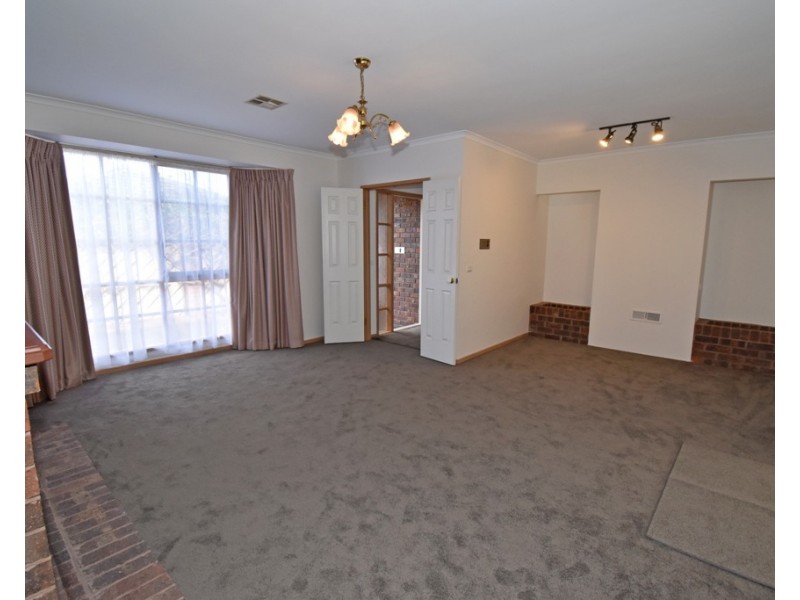 2/21 Hopkins Street, Mckinnon VIC 3204