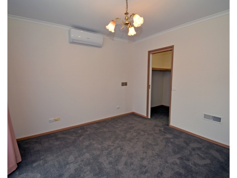 2/21 Hopkins Street, Mckinnon VIC 3204