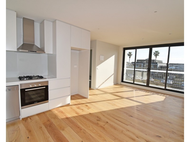 204/23 Bent Street, Bentleigh VIC 3204