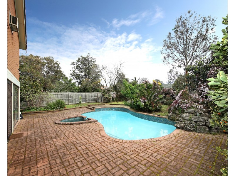 9 Curtin Street, Bentleigh East VIC 3165