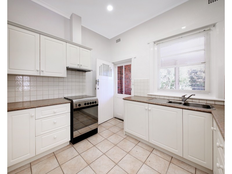 88 Truganini Road, Carnegie VIC 3163