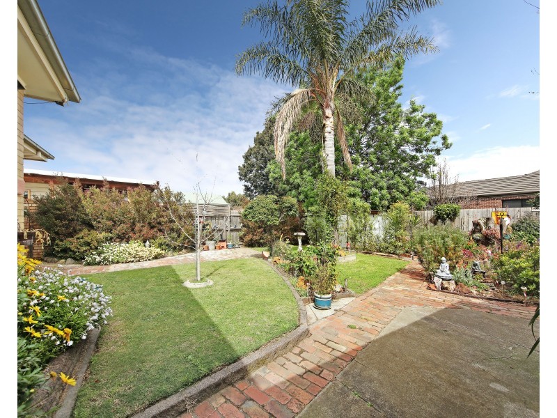 87 Victor Road, Bentleigh East VIC 3165
