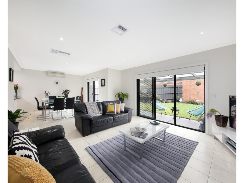 1/19 Hemingford Road, Bentleigh East VIC 3165