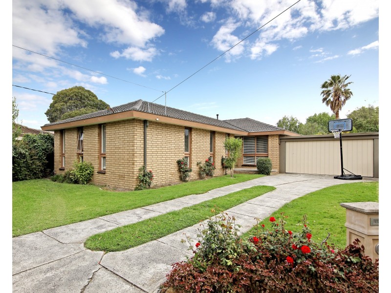 4 Justin Court, Cheltenham VIC 3192