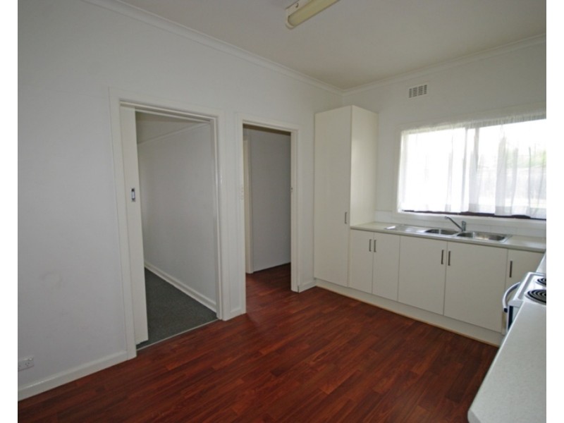 14  Leigh Street, Bentleigh East VIC 3165