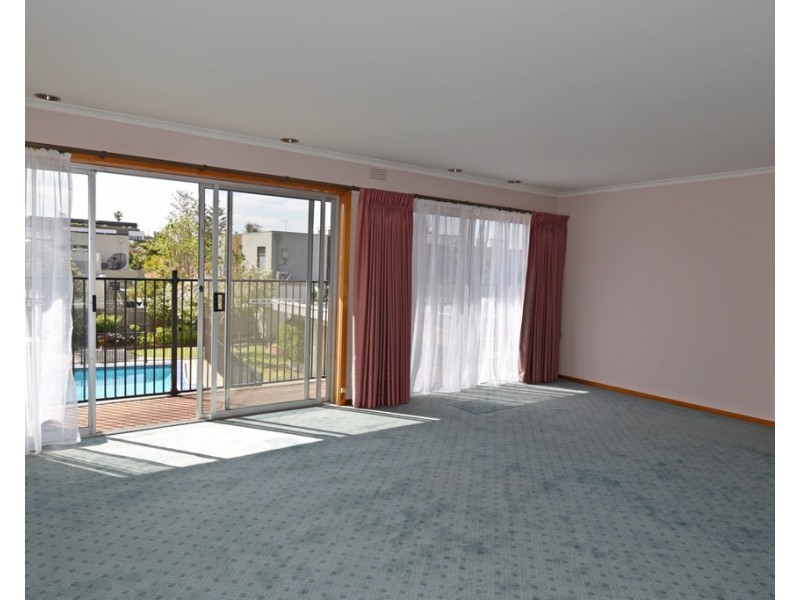 14 Oak Street, Bentleigh VIC 3204
