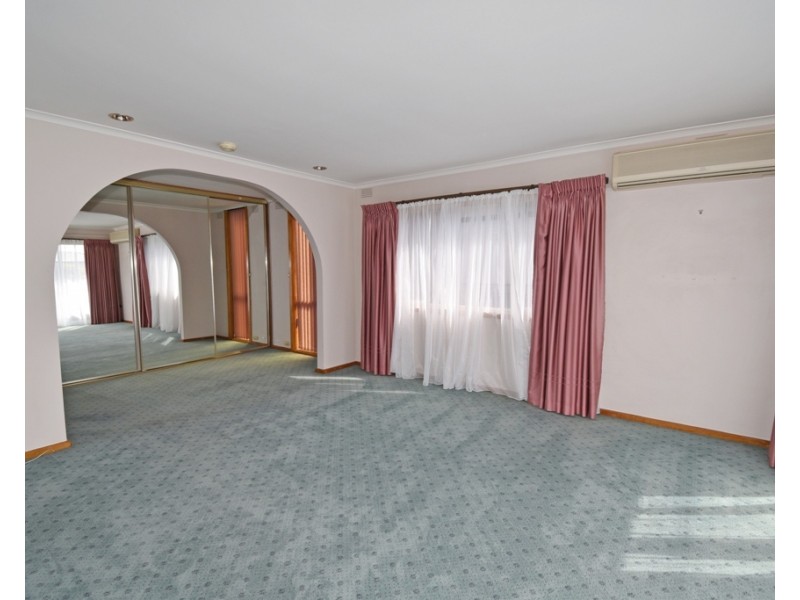 14 Oak Street, Bentleigh VIC 3204