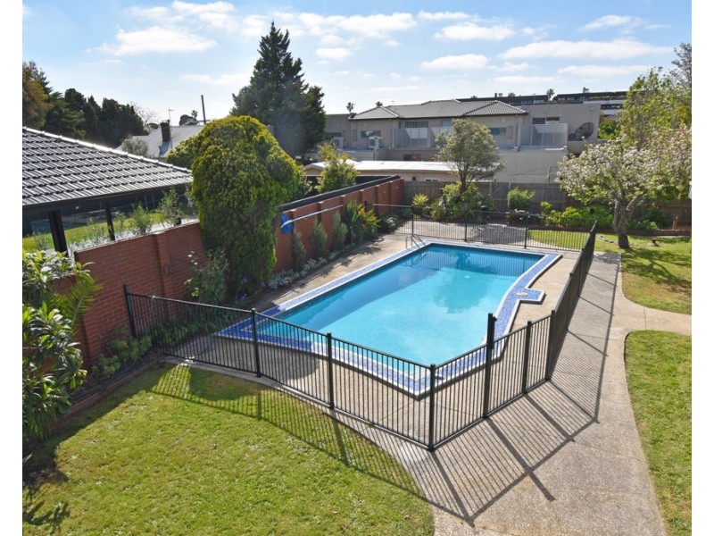 14 Oak Street, Bentleigh VIC 3204