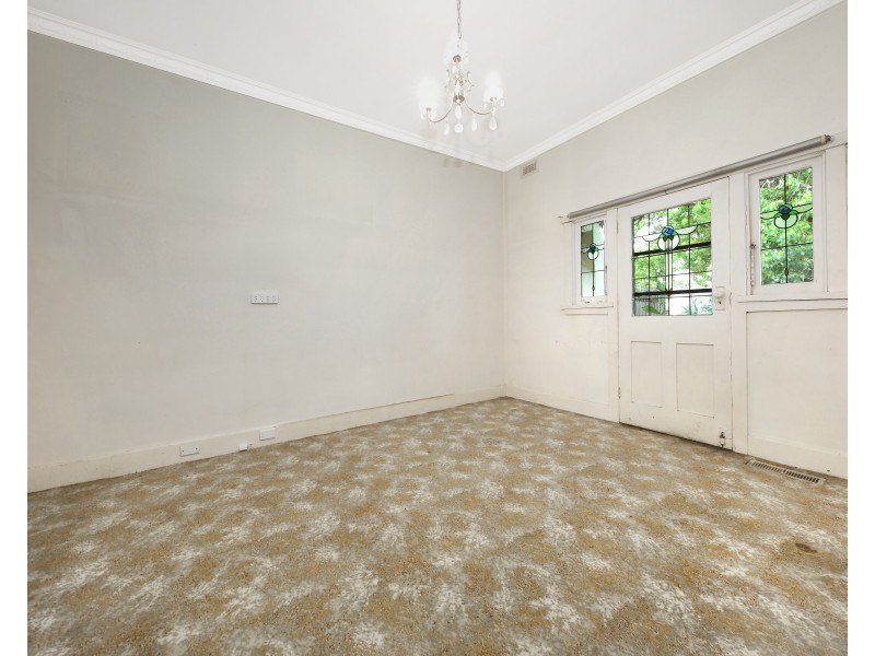 61 Nicholson Street, Mckinnon VIC 3204