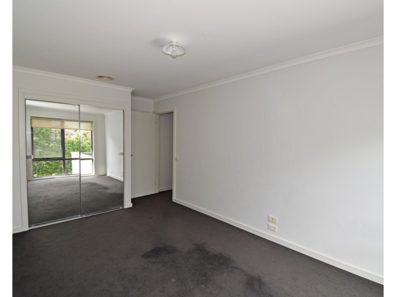2 Pinehurst Way, Heatherton VIC 3202