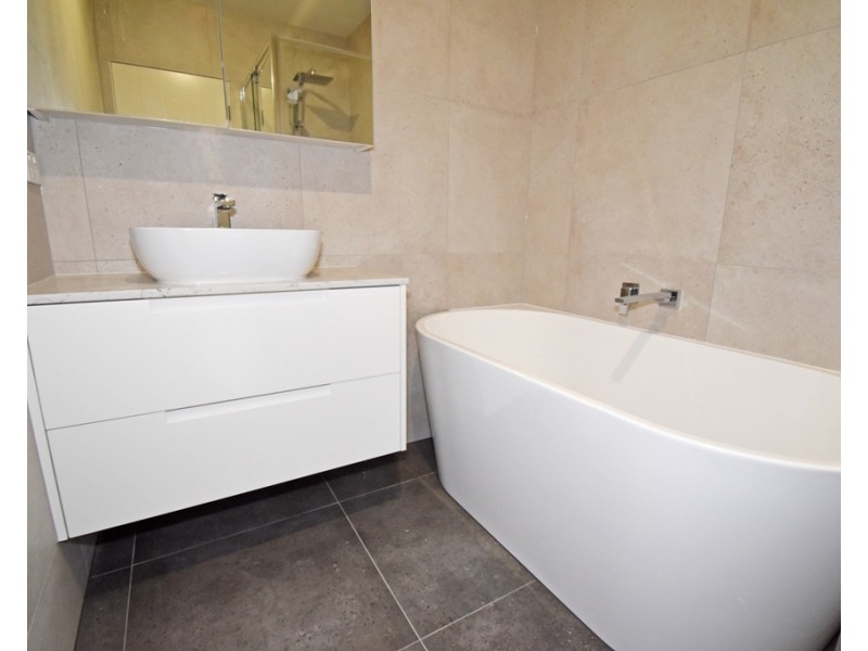 12 Magnolia Avenue, Bentleigh East VIC 3165