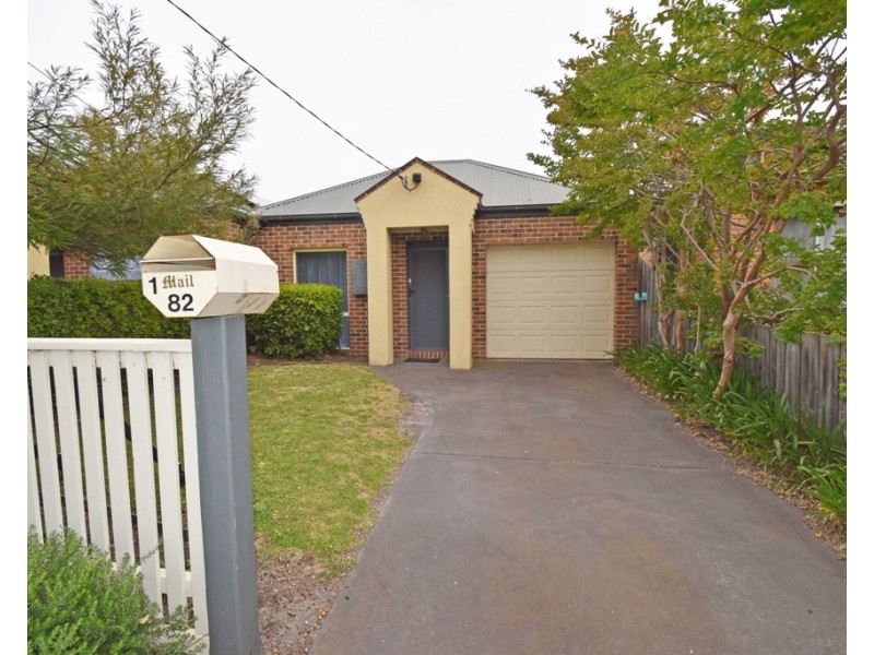 1/82 Deakin Street, Bentleigh East VIC 3165