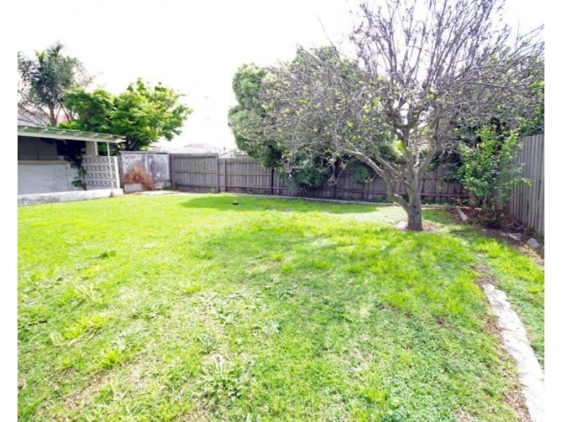 23 Hutchinson Street, Bentleigh VIC 3204