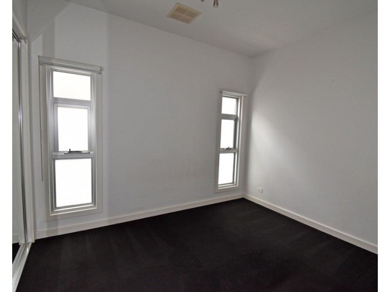 2B Quinns Road, Bentleigh East VIC 3165