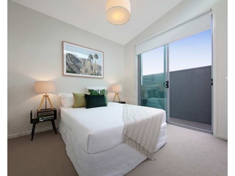 99 Nicholson Street, Mckinnon VIC 3204