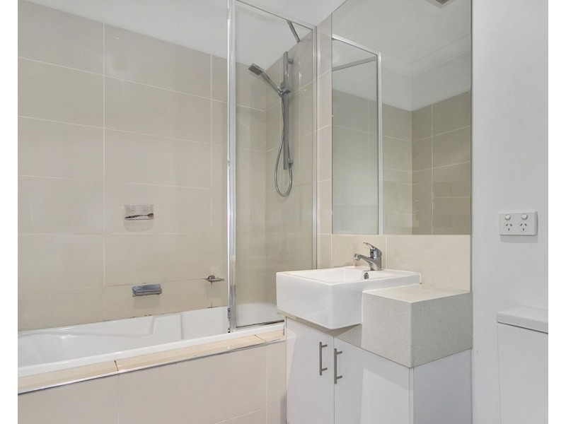 1/2  Jasper Road, Bentleigh VIC 3204