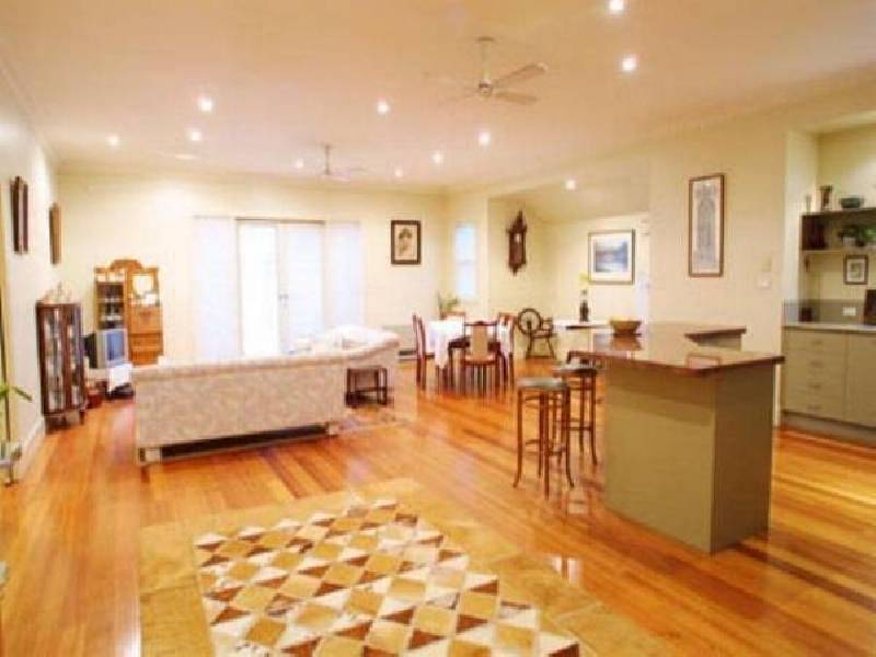 35 Cairnes Grove, Bentleigh VIC 3204