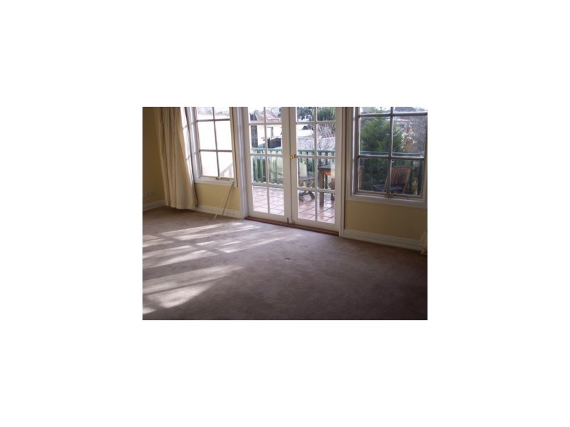 27 Lees Street, Mckinnon VIC 3204