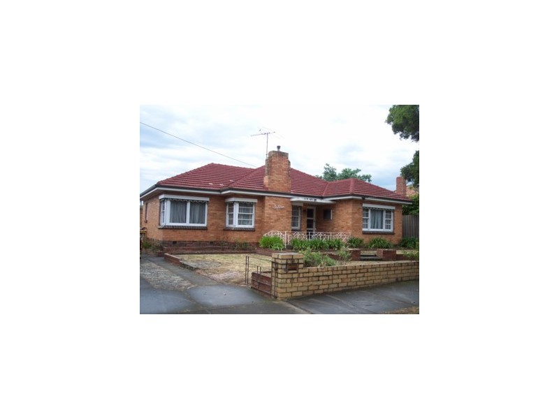 18 Melva Street, Bentleigh East VIC 3165