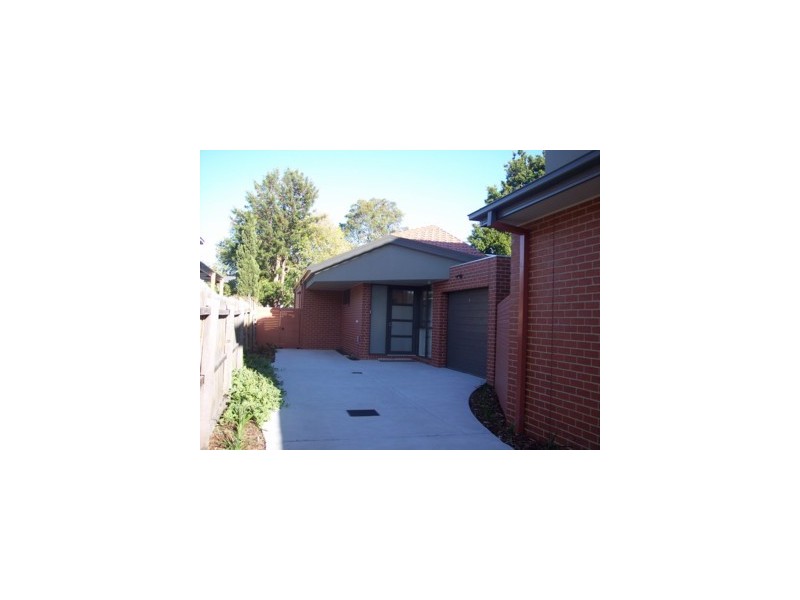 13A Lucas Street, Caulfield South VIC 3162