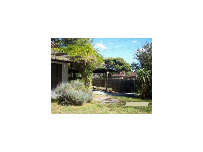 2 Rotorua Street, Caulfield South VIC 3162