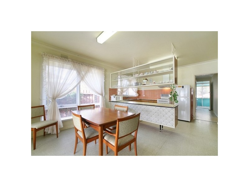 22 Seaview Avenue, Bentleigh VIC 3204