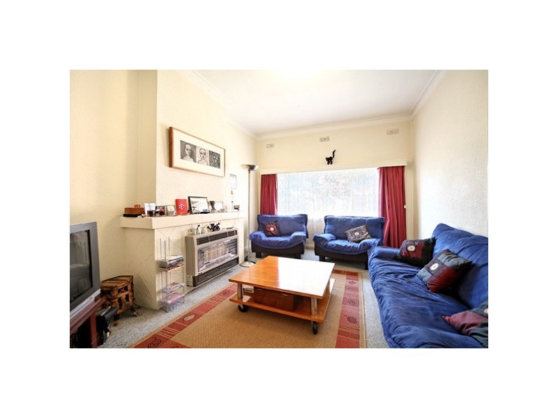 1 Glen Orme Avenue, Mckinnon VIC 3204