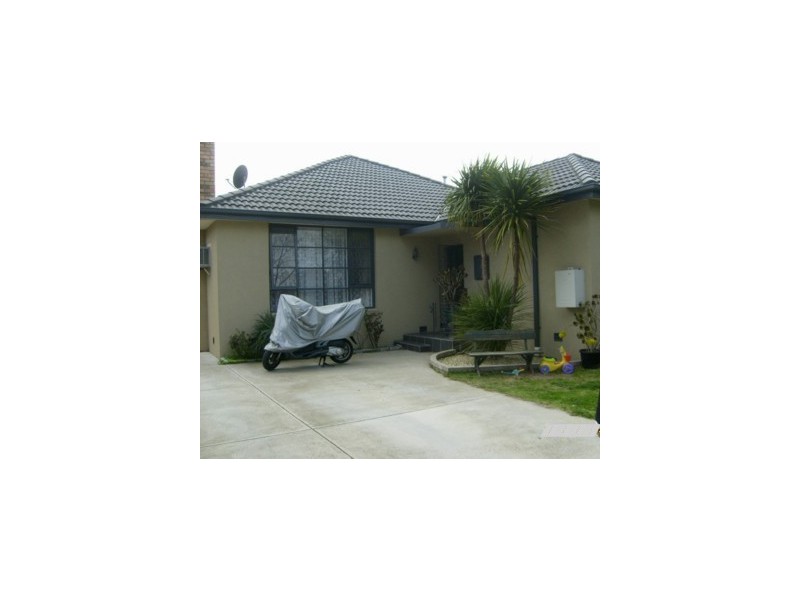 15 Quinns Road, Bentleigh East VIC 3165