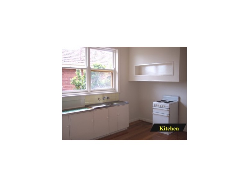 174 McKinnon Road, Mckinnon VIC 3204