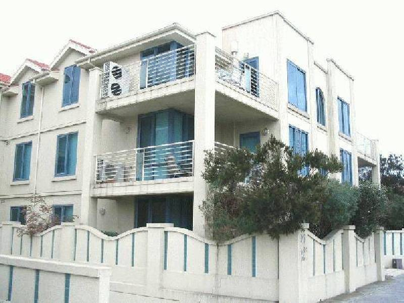9/41 Marine Parade, St Kilda VIC 3182