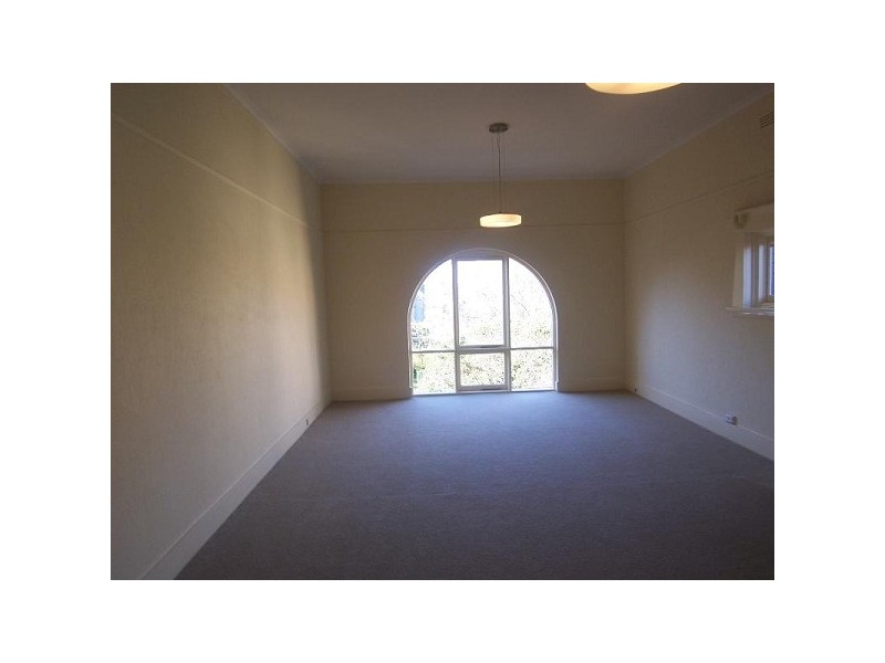 37E Acland Street, St Kilda VIC 3182