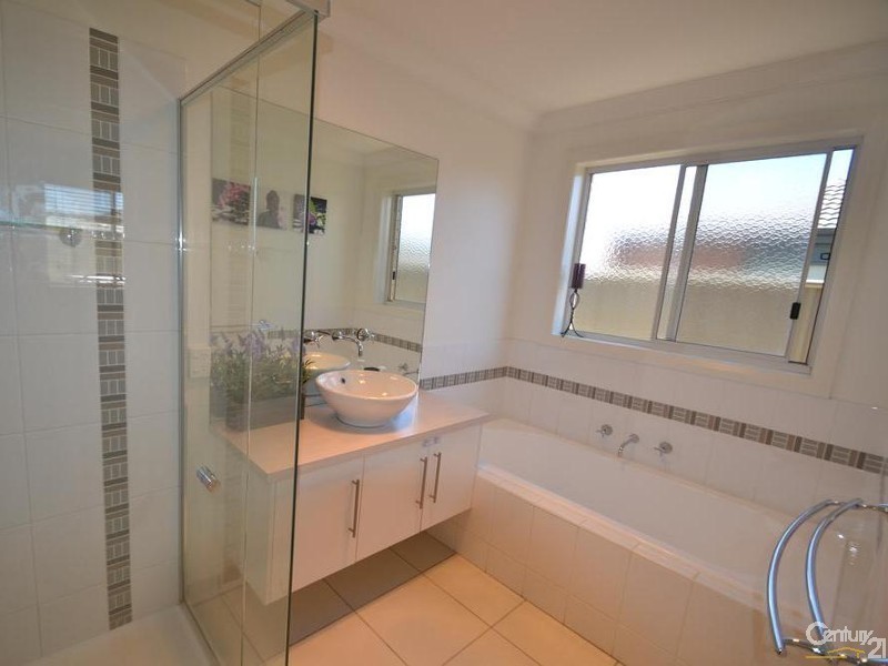 30 James Street, Echuca VIC 3564