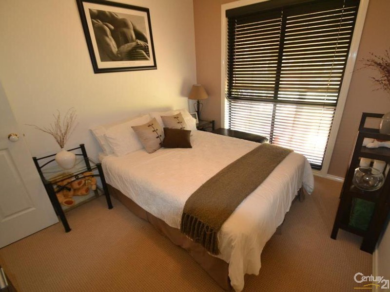 13 Roberts Court, Echuca VIC 3564