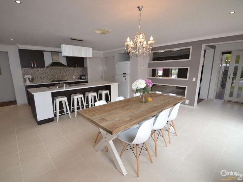 51 Declan Way, Echuca VIC 3564