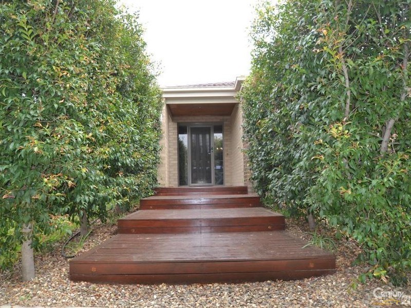 51 Declan Way, Echuca VIC 3564