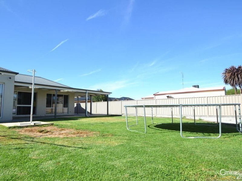 19 Wearne Road, Echuca VIC 3564