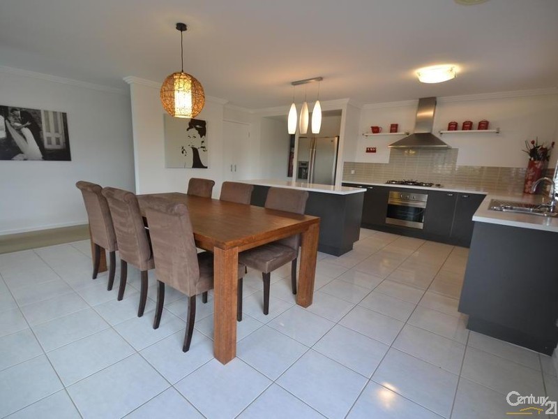 6 Skye Avenue, Moama NSW 2731