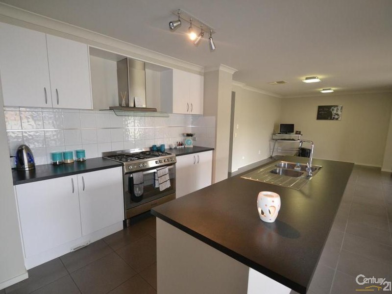 9 Lomond Court, Moama NSW 2731